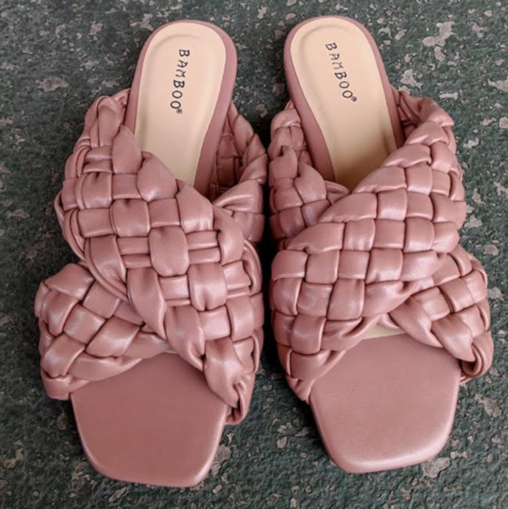 Sandals - Picture 2 of 3